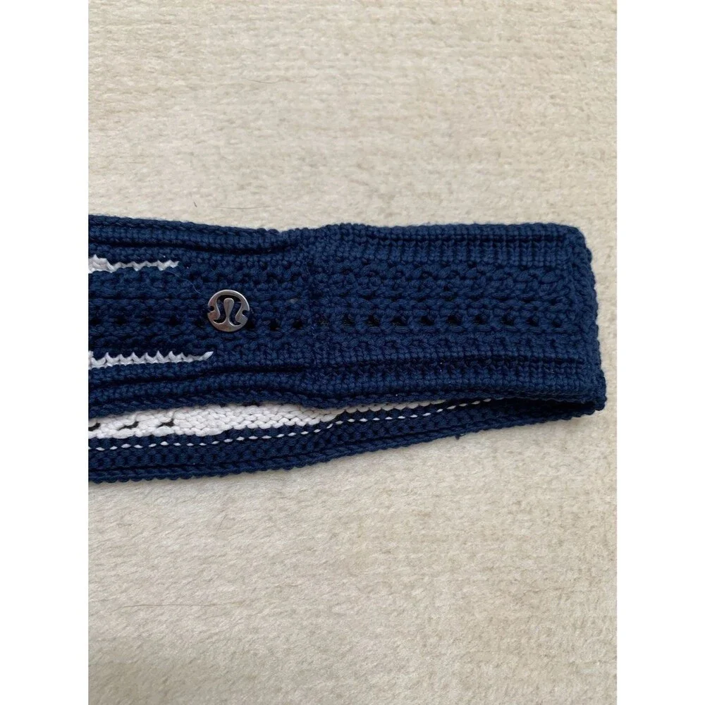 Lululemon Cotton Crochet Headband Club Blue/ Light Ivory One Size New